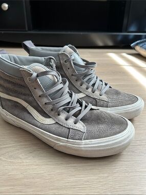Vans Gray High-Top Suede scotchgard 3M